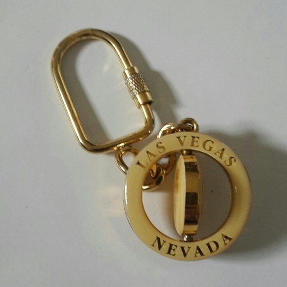 Las Vegas Nevada Enamel/ Gold Keychain - Picture 6 of 8